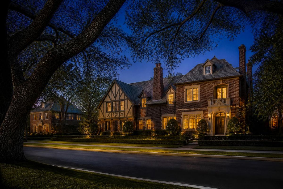 Highland Park, Texas — A historic estate district under a mature tree canopy